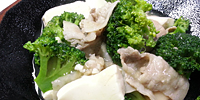 ブロッコリーと豚肉の蒸し煮
